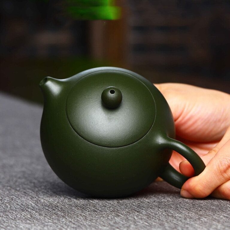 Classic Handmade 230ml Yixing Zisha Teapot