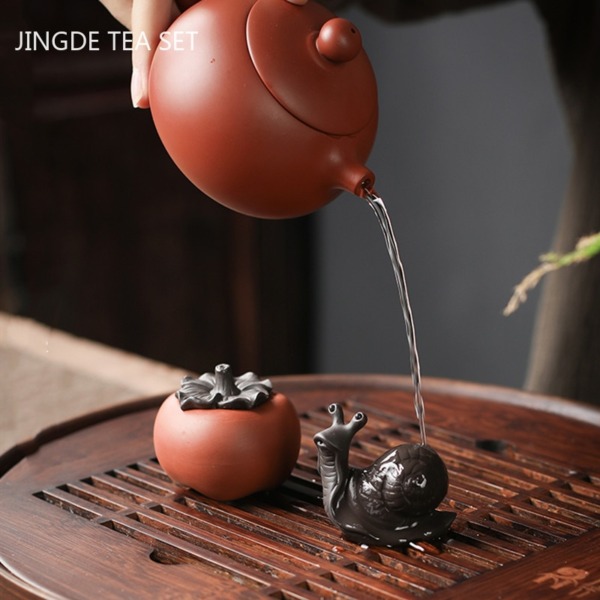Creative Zisha Snails Statue Tea Figurine Ornament Handmade Tea Pet