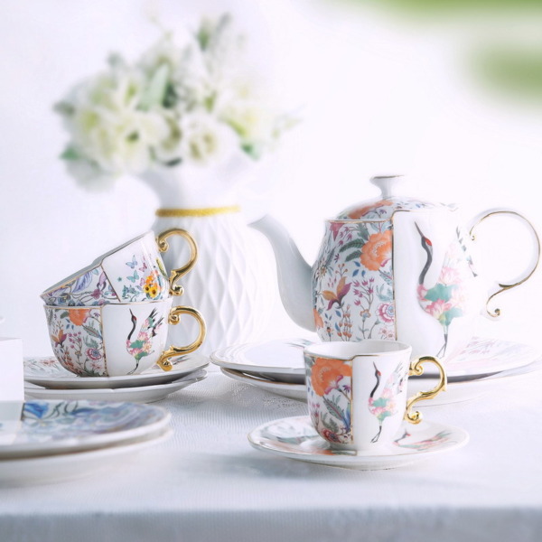 Home Luxury Bone China Exquisite Retro Teapot & Teaups Set with Gift Box