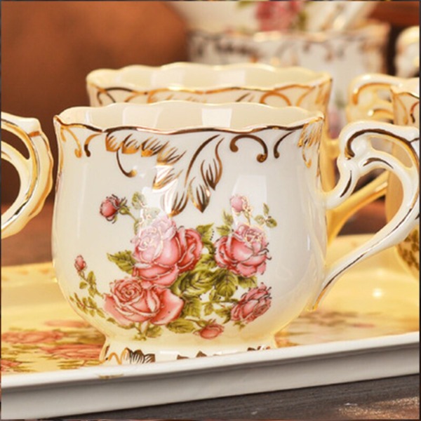 Premium Ivory Porcelain Creative European Style Teaware Set Teapot & Teacups and Tea Tray All In One