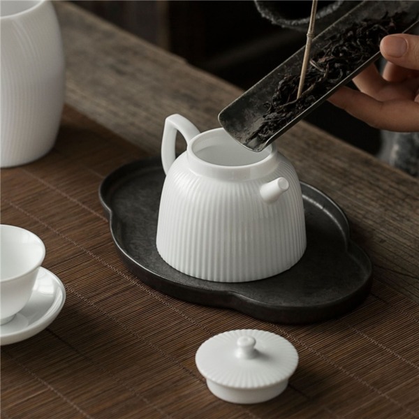 White Jade Porcelain 215ml Teapot Dehua Handmade Ceramic Teakettle Single Kung Fu Tea Pot